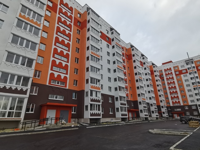 Продаются 2 комнатные квартиры по ул. Баталина 29 А  , корпус 1 , в ЖК Городские истории.
Дом 10 этажный ,панельный. СДАН в 2023 году .

В наличии 2 комнатные квартиры :
Общая площадь 73,39кв.м. , жилая площадь 39,05кв.м., кухня 12,28кв. м., сан. узел раздельный лоджия 5,17кв.м.   Имеется выбор эт