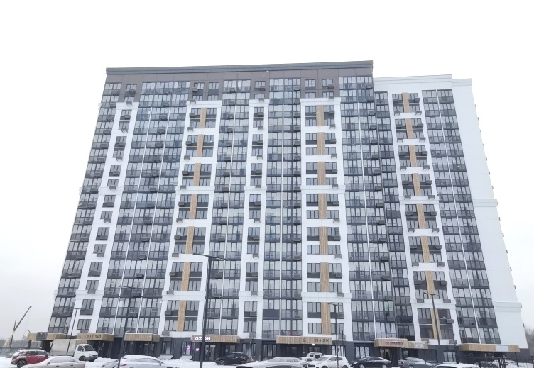 Продается 1 комнатная квартира по ул. Баталина 31 , ЖК «Новобережье» , в районе ГПЗ-24, около набережной р.Сура .
Новый , 16-этажный панельный дом , построенный по новым технологиям . ДОМ СДАН .

Общая площадь 36,37 кв.м.. Жилая 10,95 кв.м.. Кухня 13,93 кв.м.. С/у совмещенный. Лоджия 2,58 кв.м..
Ого